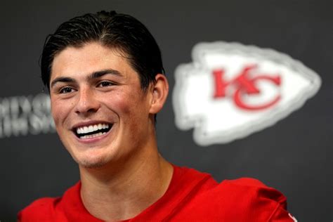 xandra boyfriend|Is Xandra Pohl Dating Kansas City Chiefs' Louis Rees.